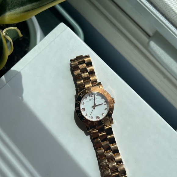 Marc by Marc Jacobs “Amy” Rose Gold Watch - Picture 2 of 5